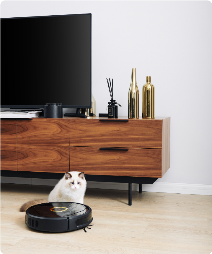 Robot Vacuum with Live Pet Video Camera