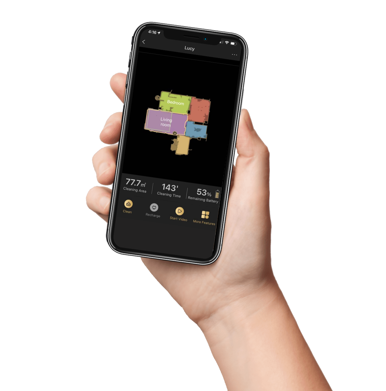 main tenant un téléphone avec l’application trifo qui montre lucy